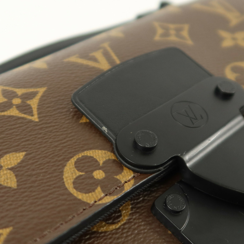 LOUIS VUITTON Monogram S Lock Messenger肩背袋-13