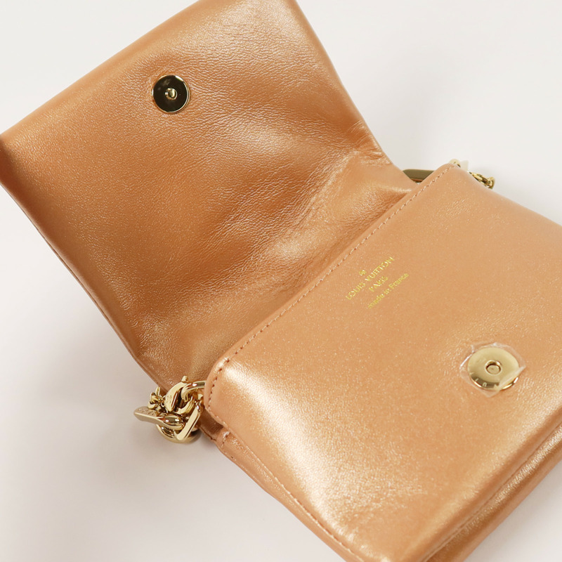 LOUIS VUITTON Monogram Embossed Coussin Belt Bag金扣手挽/腰包兩用袋-7
