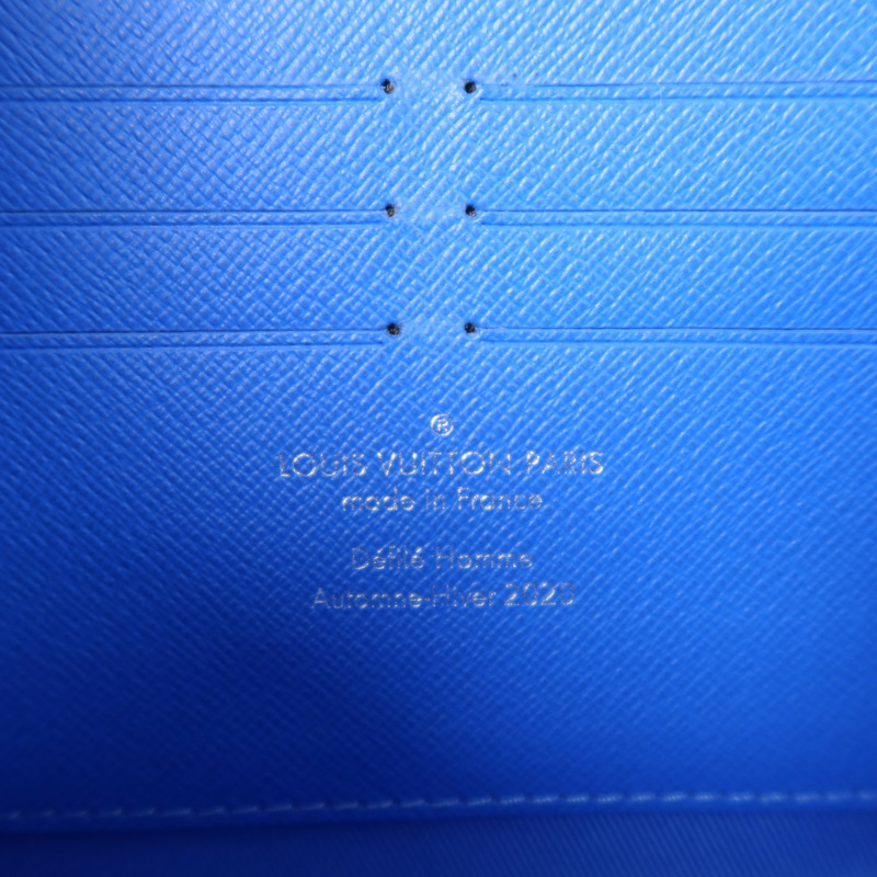 LOUIS VUITTON Monogram Clouds Soft Trunk Wallet銀扣肩背袋-5