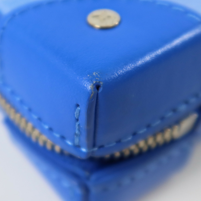 LOUIS VUITTON Monogram Clouds Soft Trunk Wallet銀扣肩背袋-12
