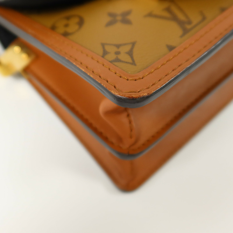LOUIS VUITTON Monogram Reverse Mini Dauphine肩背袋-9