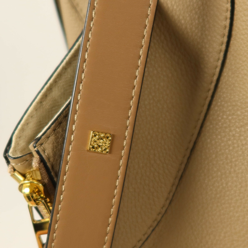 LOEWE 牛皮皮革 Hammock金扣手挽肩背兩用袋-16