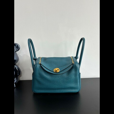 Hermes Lindy 26
海峽藍金扣