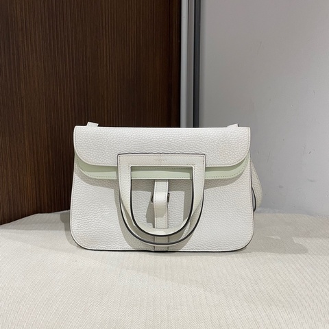 Hermes/愛馬仕  Halzan 25  尺寸24*17*6  新白色內拼氣泡綠超清爽 B刻（2023年） 多種背法