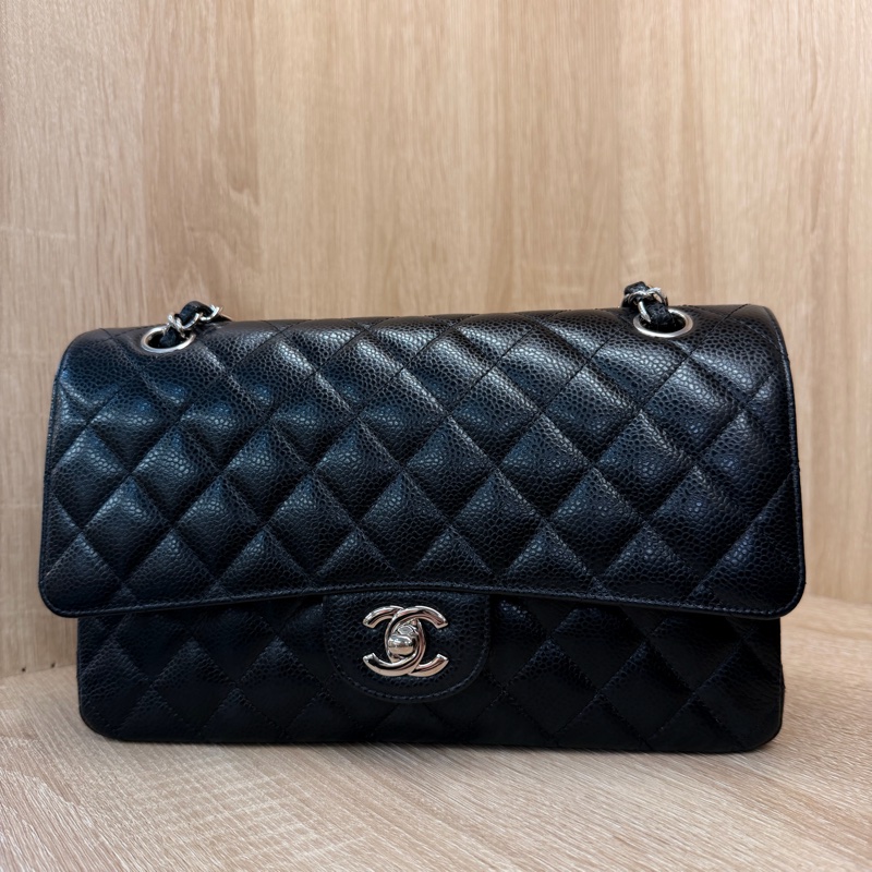 Chanel 黑銀釦荔枝牛皮 coco 25-3
