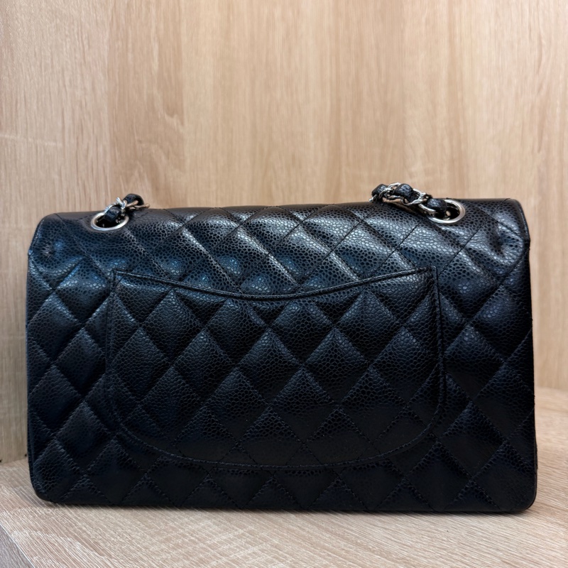 Chanel 黑銀釦荔枝牛皮 coco 25-7