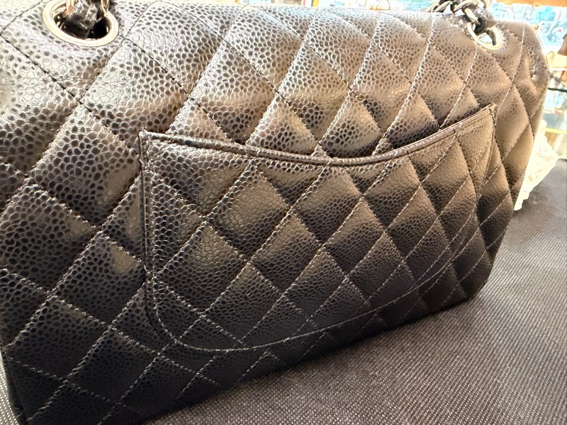 Chanel 黑銀釦荔枝牛皮 coco 25-14