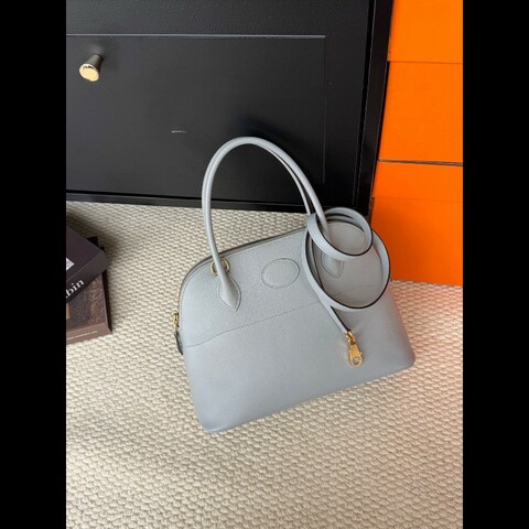 Hermes Bolide 27
冰川藍金扣