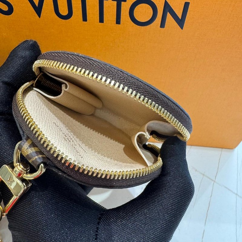 *SHIHNA名牌精品* LV M44813 五合一麻將包-4