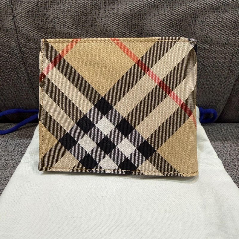 💎Han's house精品服飾💎BURBERRY 格紋 刺繡 戰馬 短夾-1