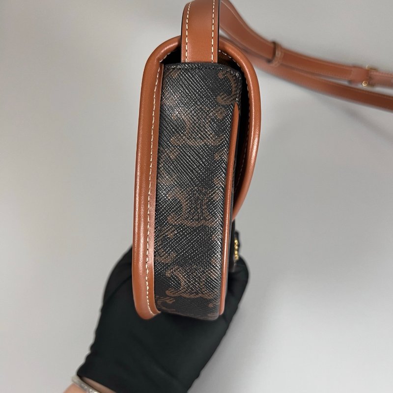 CELINE F.AT.2244 老花BESACE 肩背包 MINI-2