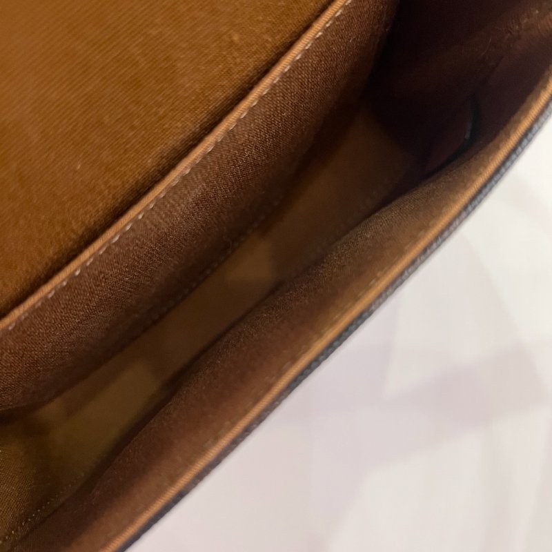 CELINE F.AT.2244 老花BESACE 肩背包 MINI-6