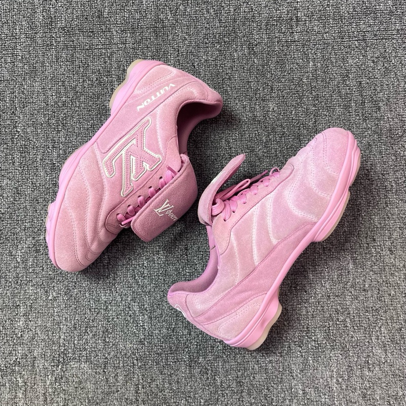 Louis Vuitton 路易威登 LV 新款 Footprint Soccer 粉色足球鞋 尺碼：36.5碼 2.5碼 成色：98新-1