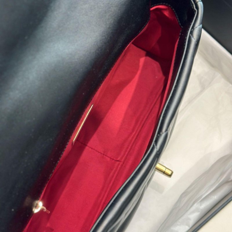 *SHIHNA名牌精品* CHANEL 19 大型口蓋包 30cm-3