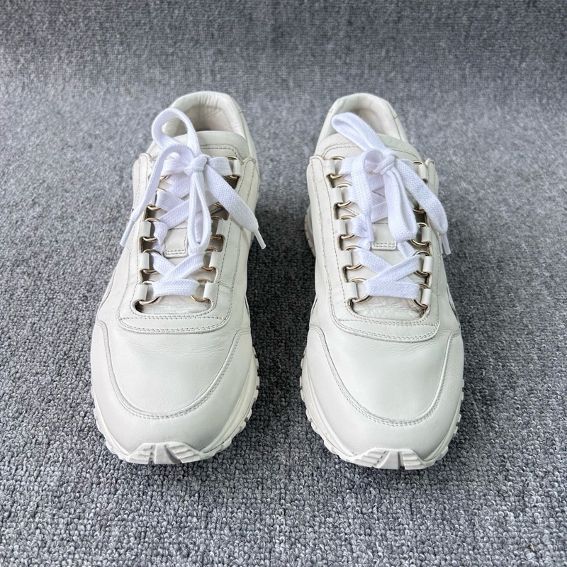 Louis Vuitton 路易威登 LV Runaway 休閒運動鞋 白色牛皮 尺碼：40碼 6碼 成色：98新-3