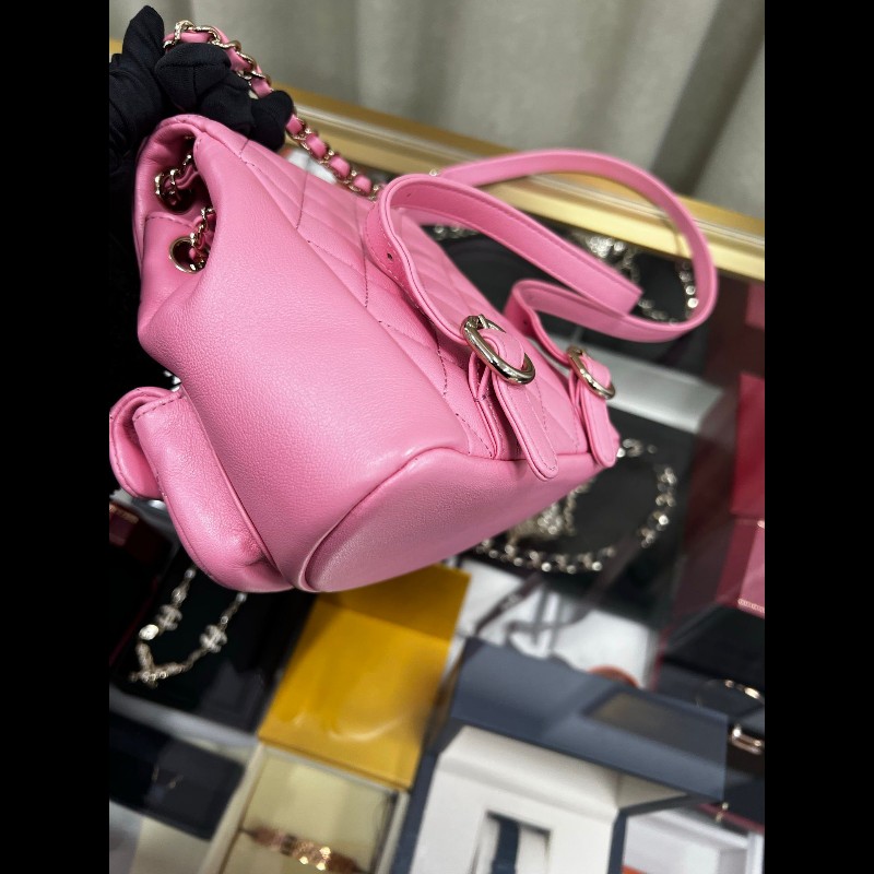 Chanel 23A Duma 
粉色牛皮-10