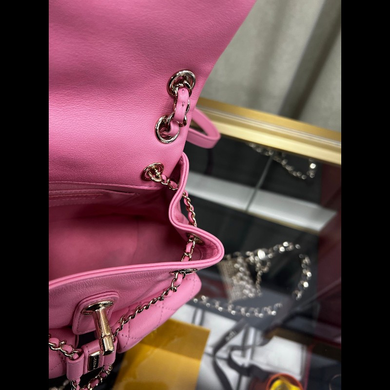 Chanel 23A Duma 
粉色牛皮-18