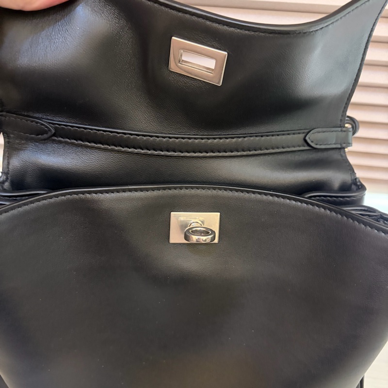 ✨ BALENCIAGA Rodeo 郵差包 小號｜黑色雙背帶男款 ✨-2