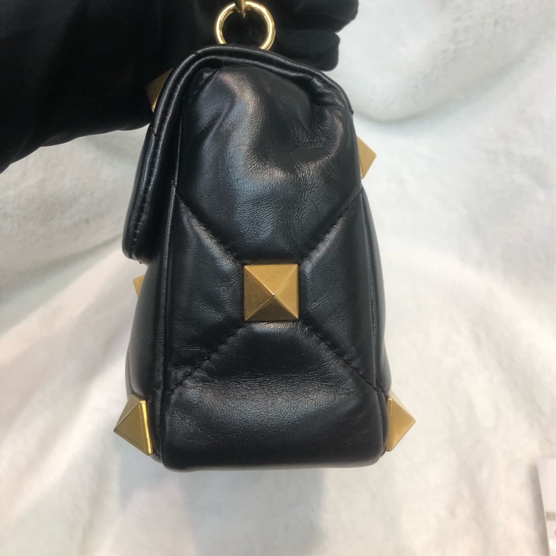 Valentino 金鍋釘 小羊皮 鏈帶 手提袋 XC498-3