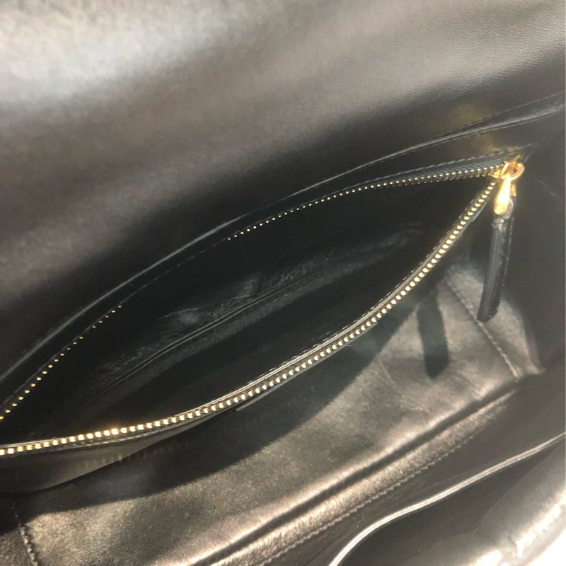 Valentino 金鍋釘 小羊皮 鏈帶 手提袋 XC498-15