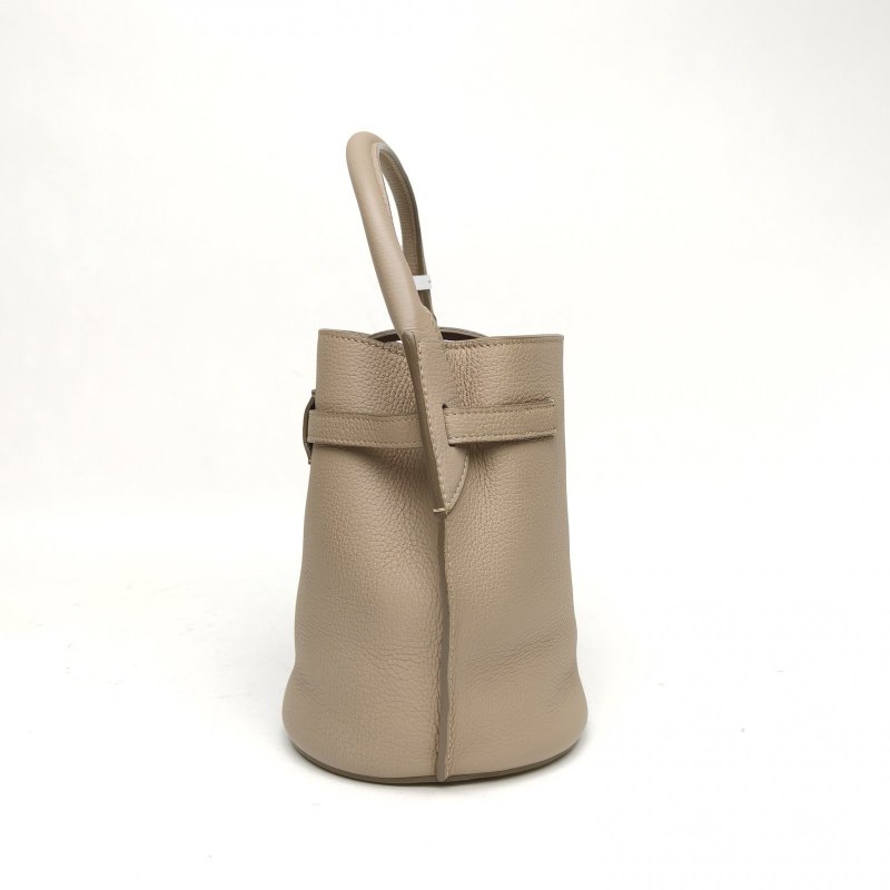 CELINE BigBagBucket水桶包Nano灰色牛皮肩背包-1