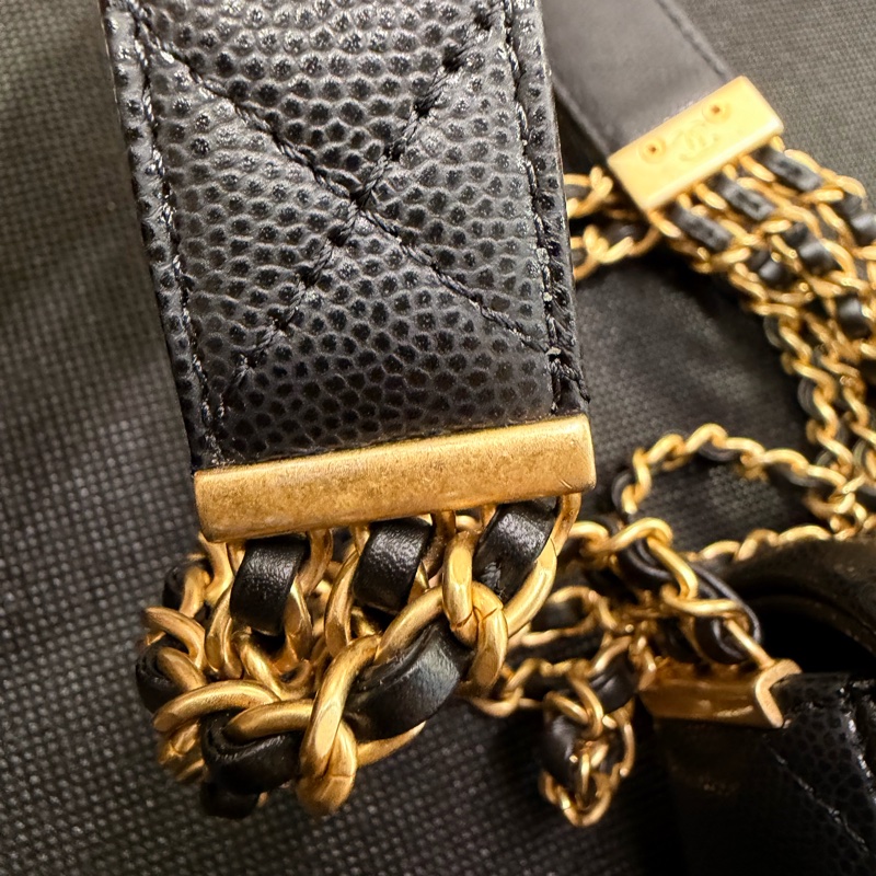 Chanel 黑荔枝金釦下蓋斜背包-20