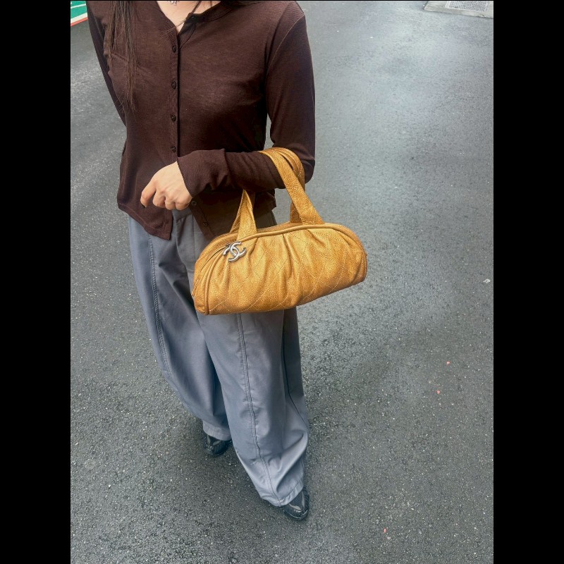 Chanel 古銅金軟皮革手提波士頓包-4
