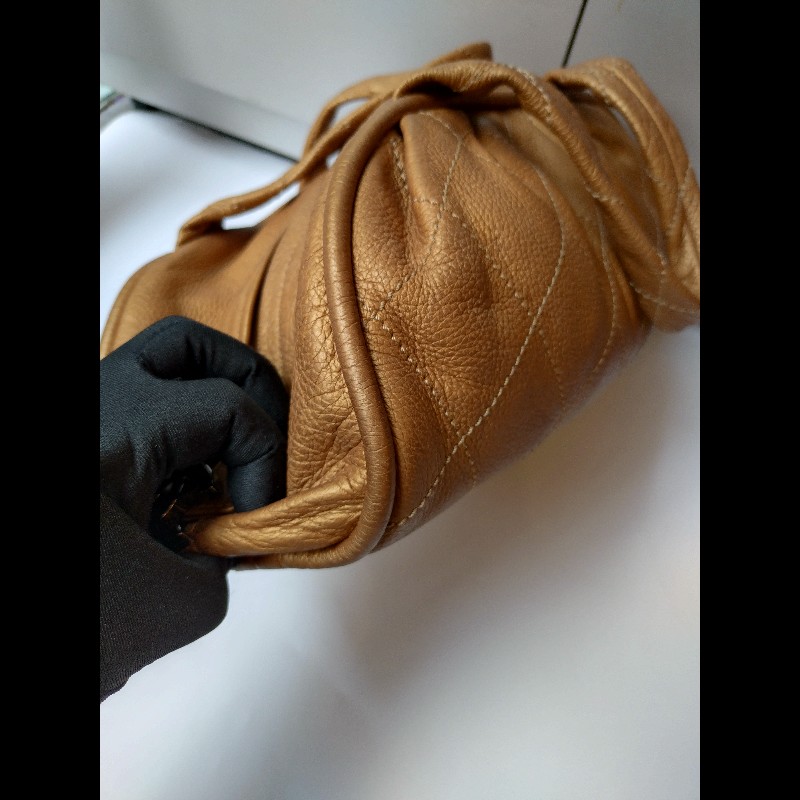 Chanel 古銅金軟皮革手提波士頓包-13