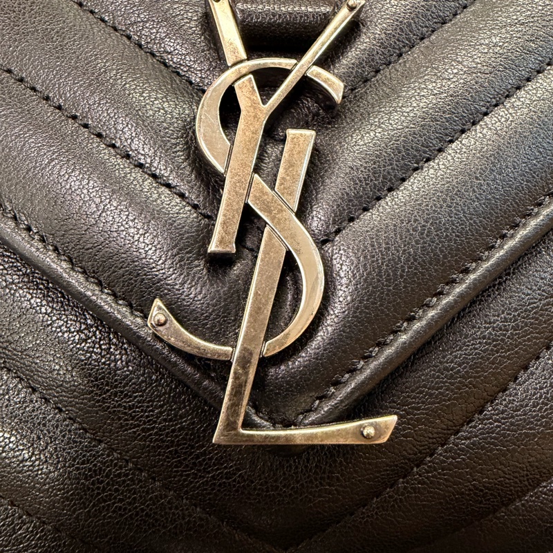 YSL 黑牛皮學院包-2