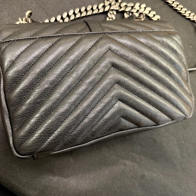 YSL 黑牛皮學院包-9