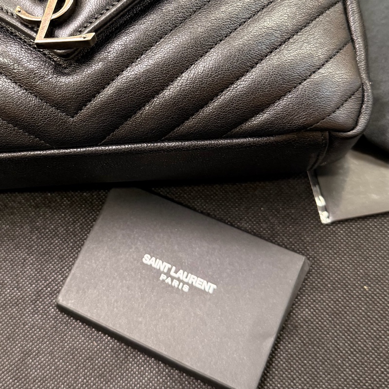 YSL 黑牛皮學院包-30