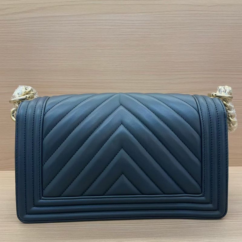 Chanel 香奈儿 深藍色金扣v纹 牛皮 25開 leboy中号链条包  有卡 有塵袋 無盒子  尺寸底長25*高15*寬8*-1