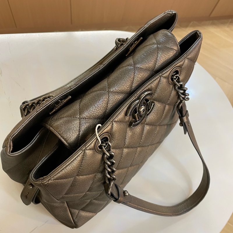 chanel 灰银色 荔枝纹牛皮 复古做旧 TOTE包 大號 尺寸底長33*高25cm   21開 有塵袋 無卡 無盒子-7