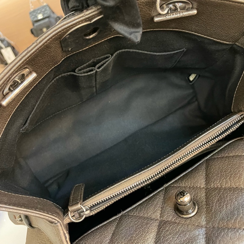 chanel 灰银色 荔枝纹牛皮 复古做旧 TOTE包 大號 尺寸底長33*高25cm   21開 有塵袋 無卡 無盒子-8