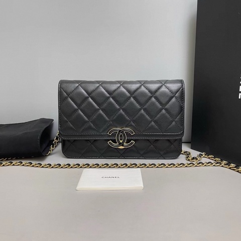 Chanel香奈兒 黑金全皮菱格古巴woc