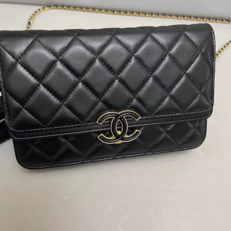 Chanel香奈兒 黑金全皮菱格古巴woc-5