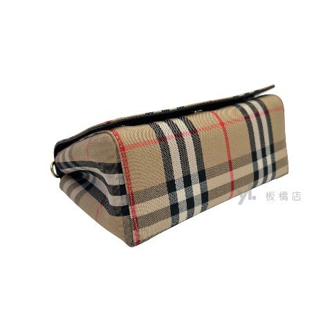 Y1967-Burberry Note格紋斜背包-6