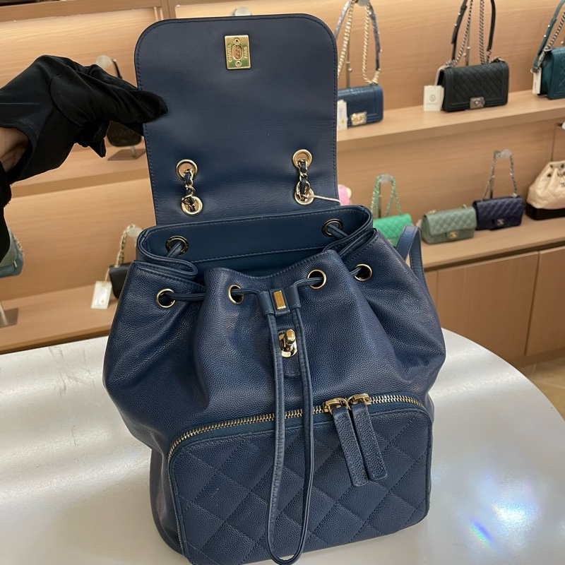 Chanel 藍色荔枝纹双肩包 藍金配色 菱格紋 中號 23開  有塵袋 無卡 無盒子-8