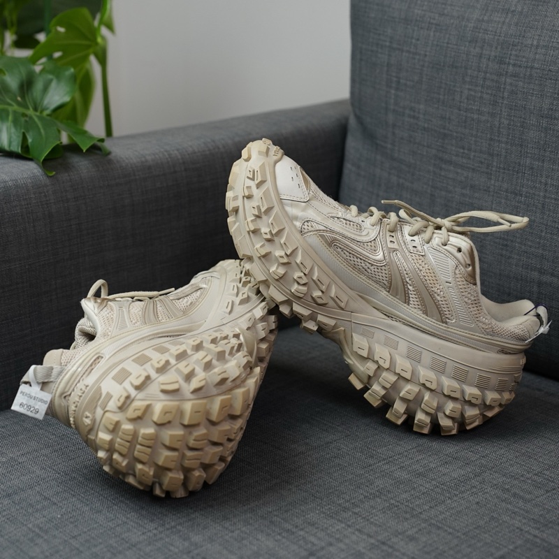 99新 巴黎世家 Balenciaga 淡棕色 做舊款 輪胎鞋  尺碼：43碼-7