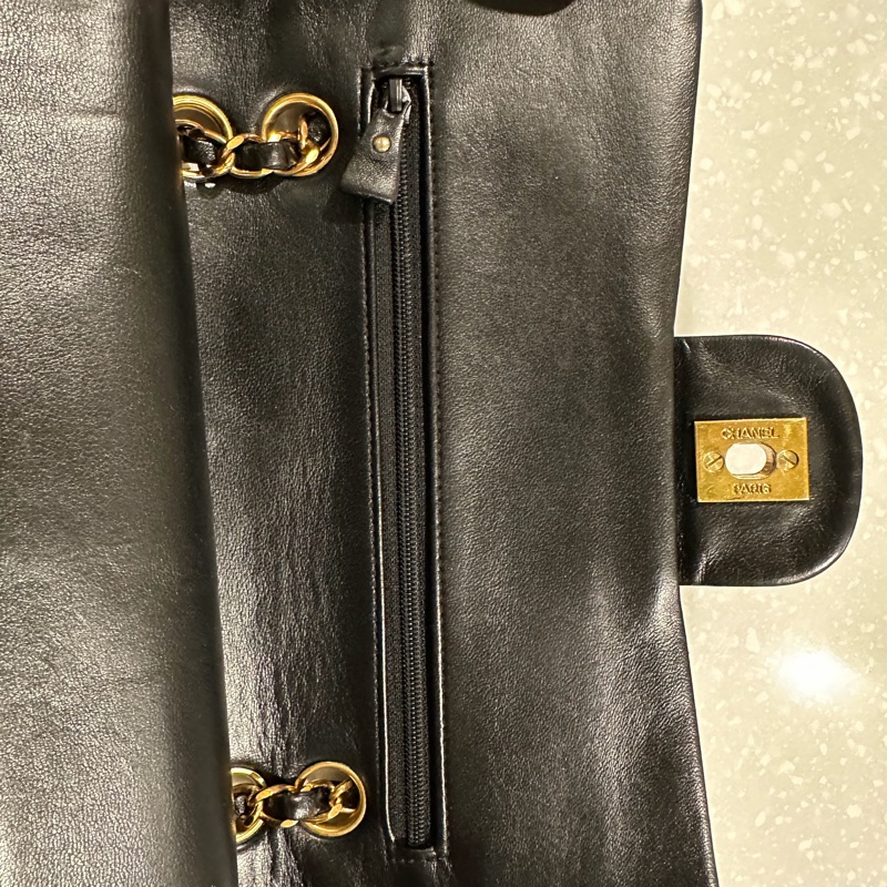 Chanel Classic Flap 23cm Vintage 老香 黑金 羊皮｜有保卡-15