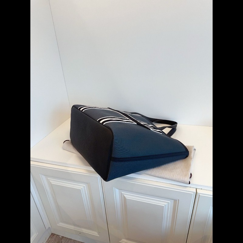 Hermes Cabas pursangle-6
