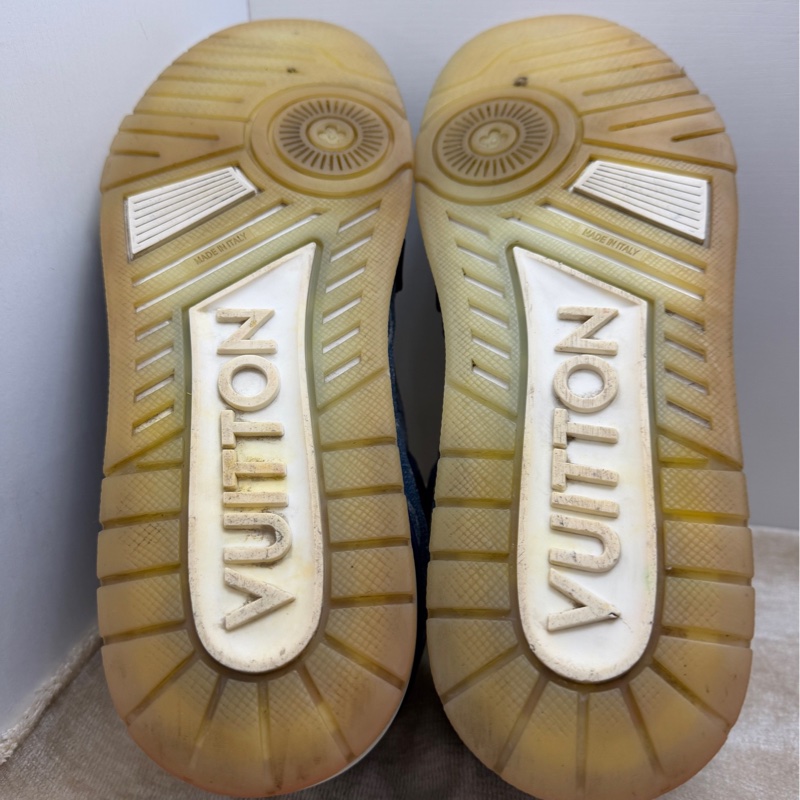 Lv  trainer 藍牛仔   42.5碼  98新-5