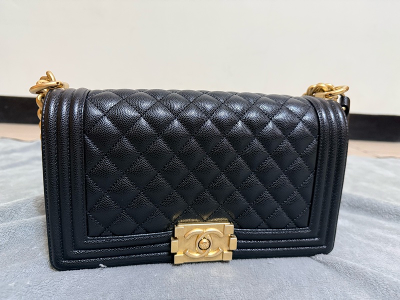 Chanel Boy 25 黑金 牛皮-2