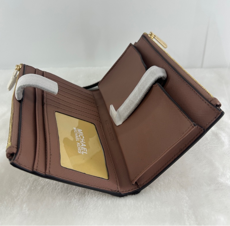 Michael Kors 經典十字紋防刮皮革手拿包（全新）玫瑰粉-6