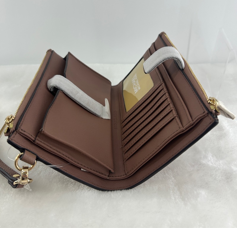 Michael Kors 經典十字紋防刮皮革手拿包（全新）玫瑰粉-7