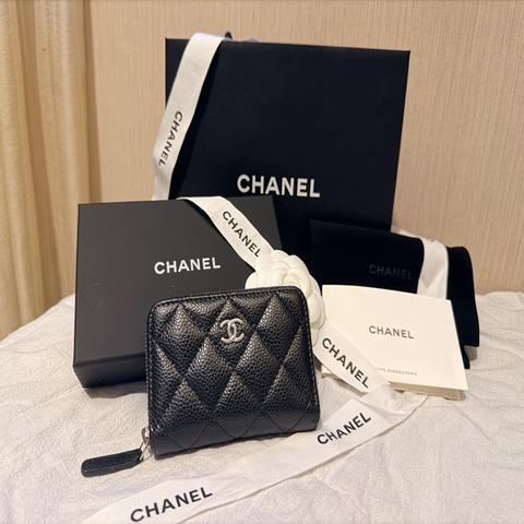 Chanel 經典荔枝皮黑金拉鍊零錢包|全配|近新 AP0216