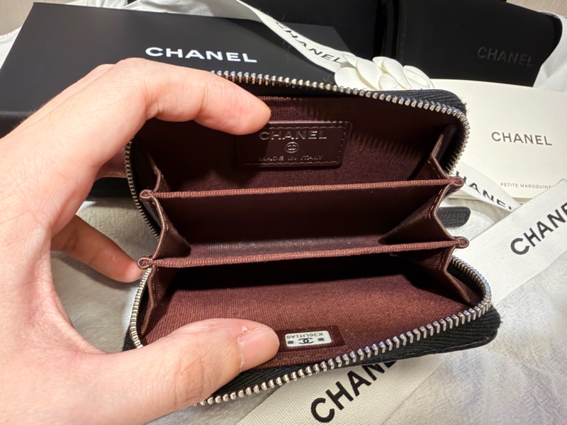 Chanel 經典荔枝皮黑金拉鍊零錢包｜全配｜近新 AP0216-14