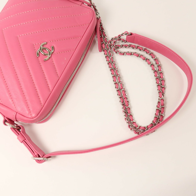 CHANEL 羊皮皮革Chain Shoulder銀扣鏈帶肩背袋-7