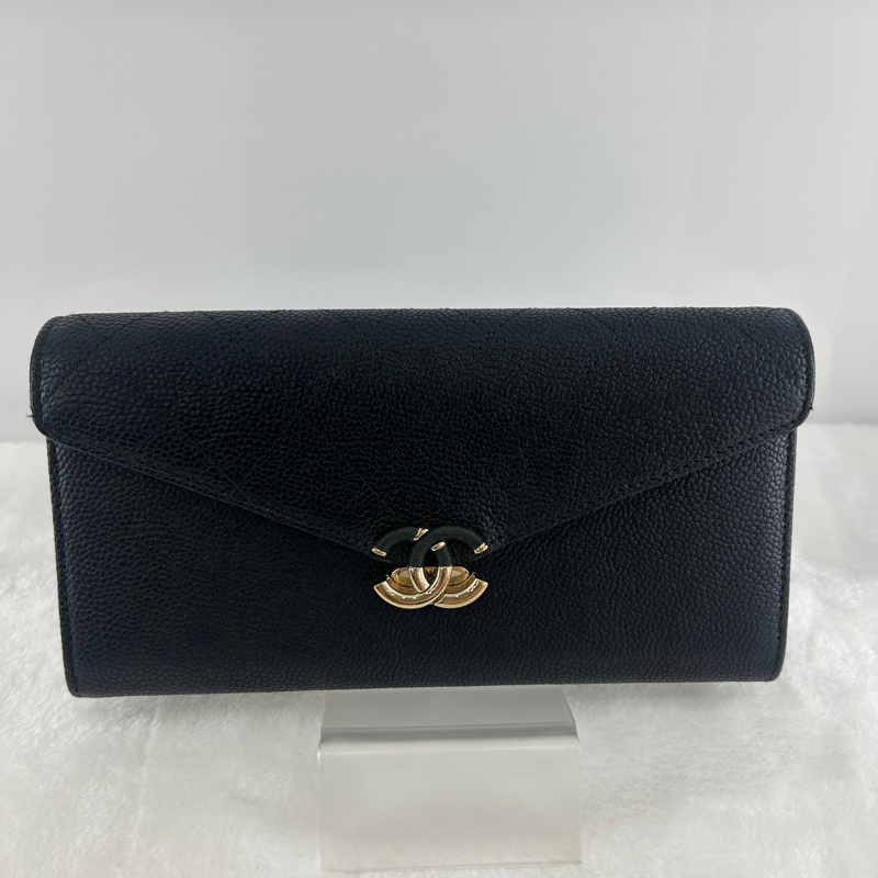 CHANEL A84409 Coil COCO 古巴系列扣式長夾-0