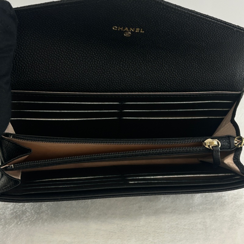 CHANEL A84409 Coil COCO 古巴系列扣式長夾-4